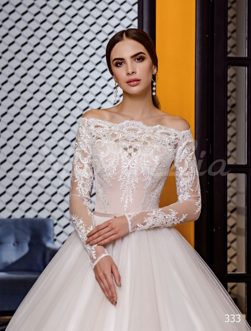 https://www.sposa-lia.com/images/stories/virtuemart/product/333       (2).jpg